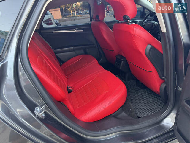 Серый Форд Фьюжн, объемом двигателя 2.49 л и пробегом 206 тыс. км за 9300 $, фото 21 на Automoto.ua