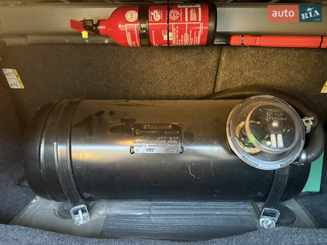 Серый Форд Фьюжн, объемом двигателя 2.49 л и пробегом 150 тыс. км за 9500 $, фото 12 на Automoto.ua