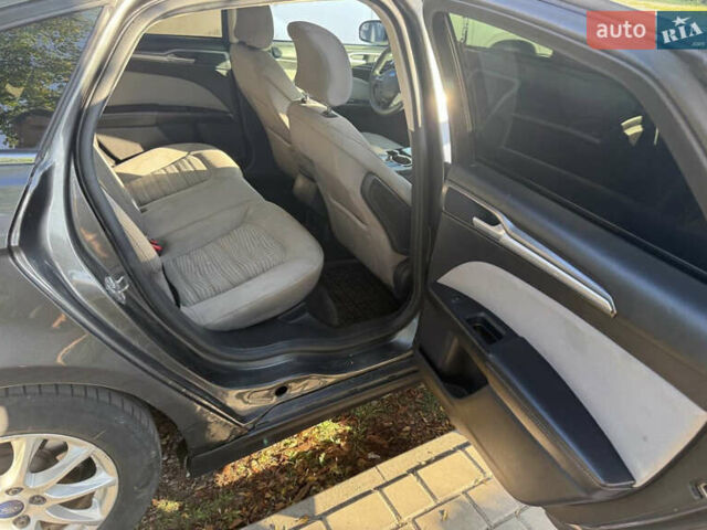 Сірий Форд Фьюжен, об'ємом двигуна 2.49 л та пробігом 233 тис. км за 7200 $, фото 16 на Automoto.ua
