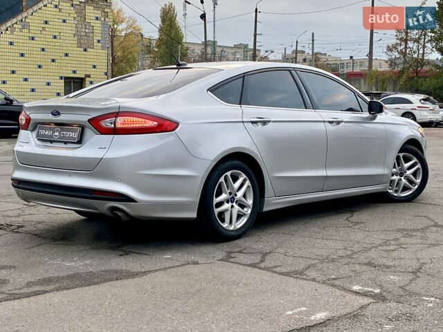 Серый Форд Фьюжн, объемом двигателя 2.49 л и пробегом 194 тыс. км за 9300 $, фото 2 на Automoto.ua