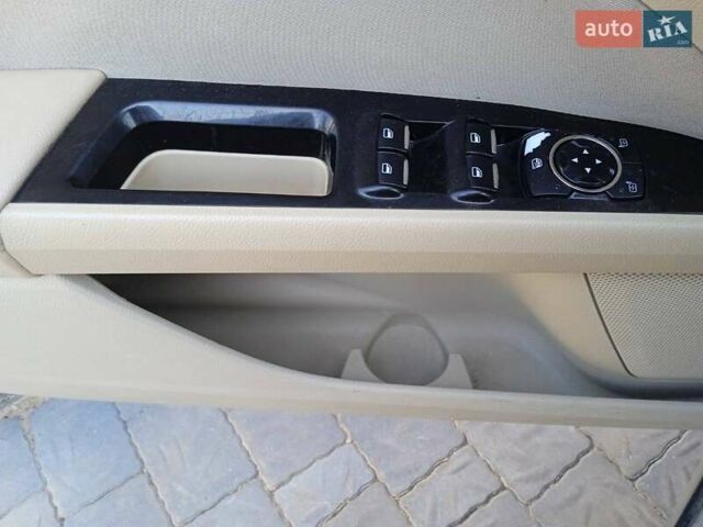 Серый Форд Фьюжн, объемом двигателя 2.5 л и пробегом 286 тыс. км за 9500 $, фото 2 на Automoto.ua