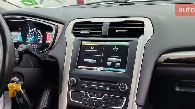 Серый Форд Фьюжн, объемом двигателя 2 л и пробегом 343 тыс. км за 6990 $, фото 12 на Automoto.ua