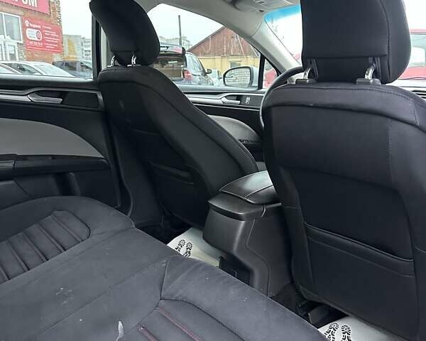 Сірий Форд Фьюжен, об'ємом двигуна 2.5 л та пробігом 165 тис. км за 8700 $, фото 8 на Automoto.ua