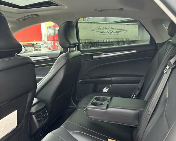 Серый Форд Фьюжн, объемом двигателя 2 л и пробегом 157 тыс. км за 12900 $, фото 8 на Automoto.ua