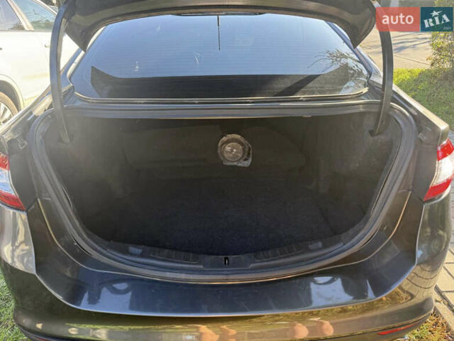 Сірий Форд Фьюжен, об'ємом двигуна 2.49 л та пробігом 233 тис. км за 7200 $, фото 23 на Automoto.ua