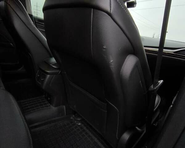 Сірий Форд Фьюжен, об'ємом двигуна 2 л та пробігом 155 тис. км за 12500 $, фото 14 на Automoto.ua