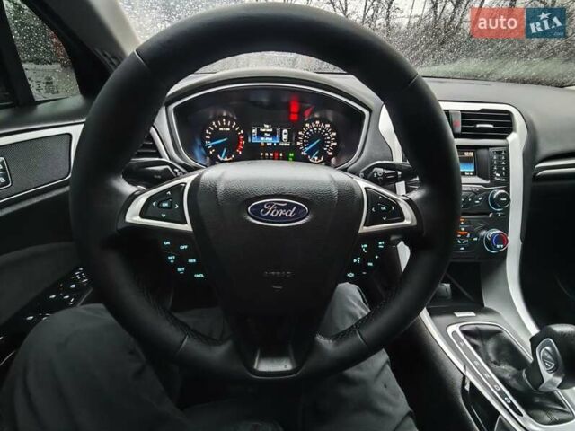 Серый Форд Фьюжн, объемом двигателя 2.49 л и пробегом 180 тыс. км за 9999 $, фото 41 на Automoto.ua