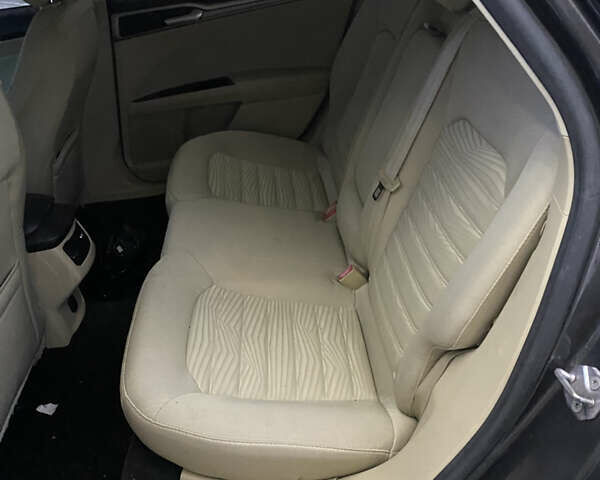 Серый Форд Фьюжн, объемом двигателя 2.49 л и пробегом 167 тыс. км за 5599 $, фото 8 на Automoto.ua