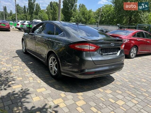 Сірий Форд Фьюжен, об'ємом двигуна 2 л та пробігом 187 тис. км за 12499 $, фото 31 на Automoto.ua