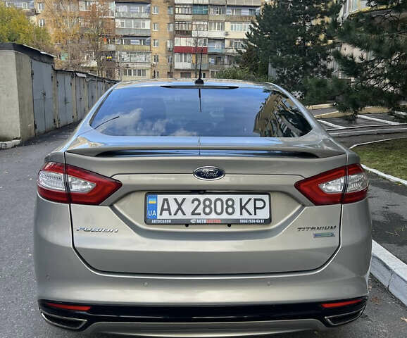 Форд Фьюжн 2015 в Харькове на Automoto.ua Серый Форд Фьюжн, объемом двигателя 2 л и пробегом 141 тыс. км за 9500 $, фото 15 на Automoto.ua