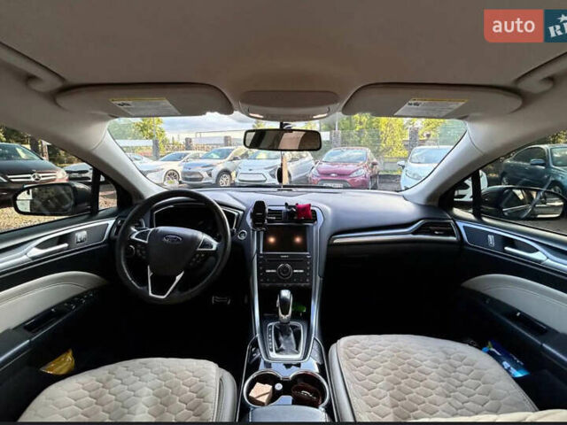Сірий Форд Фьюжен, об'ємом двигуна 2 л та пробігом 167 тис. км за 14500 $, фото 18 на Automoto.ua