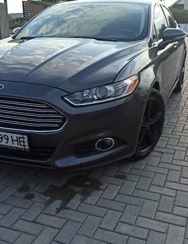 Форд Фьюжн 2015 в Ужгороде на Automoto.ua Серый Форд Фьюжн, объемом двигателя 2.5 л и пробегом 222 тыс. км за 10500 $, фото 9 на Automoto.ua