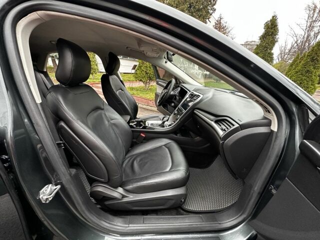 Сірий Форд Фьюжен, об'ємом двигуна 2.5 л та пробігом 239 тис. км за 8650 $, фото 9 на Automoto.ua