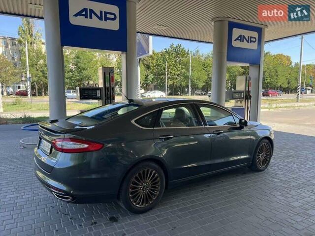 Форд Фьюжн 2015 в Николаеве на Automoto.ua Серый Форд Фьюжн, объемом двигателя 2 л и пробегом 208 тыс. км за 10900 $, фото 7 на Automoto.ua