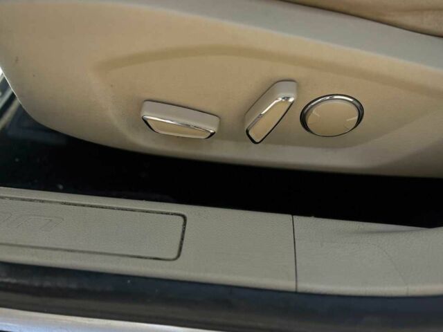 Серый Форд Фьюжн, объемом двигателя 2.5 л и пробегом 285 тыс. км за 9900 $, фото 16 на Automoto.ua