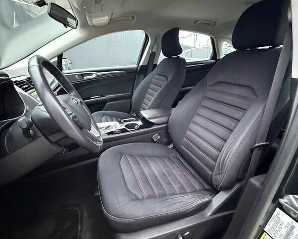 Серый Форд Фьюжн, объемом двигателя 1.5 л и пробегом 96 тыс. км за 10500 $, фото 12 на Automoto.ua