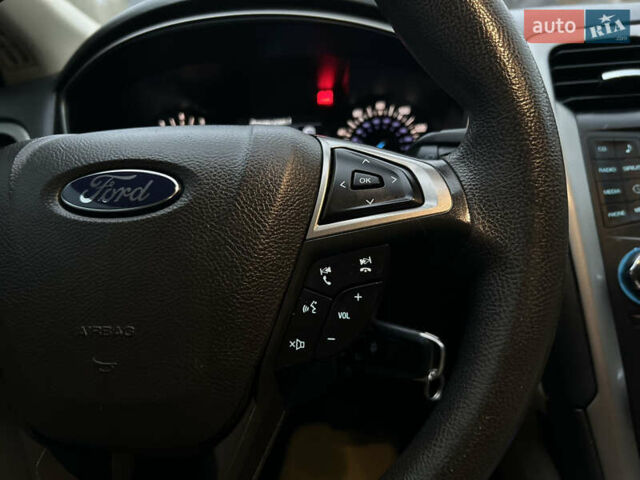 Сірий Форд Фьюжен, об'ємом двигуна 2.49 л та пробігом 290 тис. км за 8899 $, фото 47 на Automoto.ua