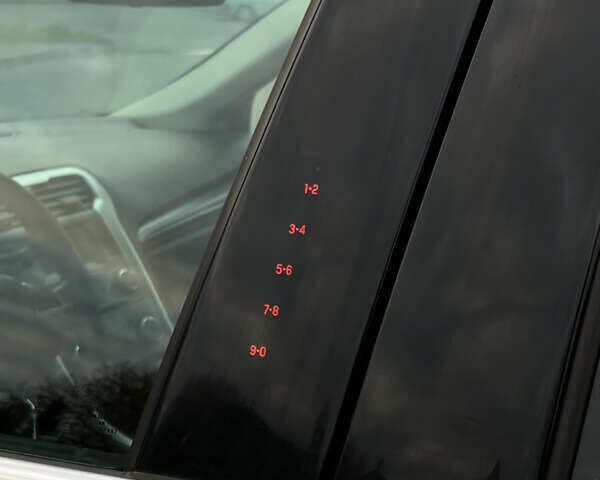 Серый Форд Фьюжн, объемом двигателя 2 л и пробегом 250 тыс. км за 9200 $, фото 15 на Automoto.ua