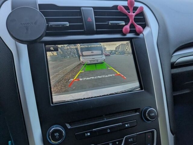 Серый Форд Фьюжн, объемом двигателя 2.5 л и пробегом 138 тыс. км за 10500 $, фото 5 на Automoto.ua