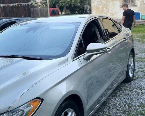 Сірий Форд Фьюжен, об'ємом двигуна 2.5 л та пробігом 240 тис. км за 10000 $, фото 8 на Automoto.ua