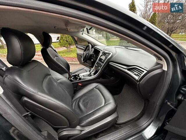 Сірий Форд Фьюжен, об'ємом двигуна 2.5 л та пробігом 246 тис. км за 8650 $, фото 25 на Automoto.ua