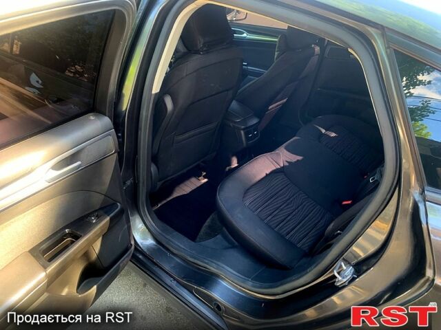 Серый Форд Фьюжн, объемом двигателя 2.5 л и пробегом 0 тыс. км за 11500 $, фото 6 на Automoto.ua