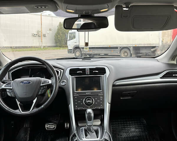 Серый Форд Фьюжн, объемом двигателя 2 л и пробегом 157 тыс. км за 12900 $, фото 12 на Automoto.ua