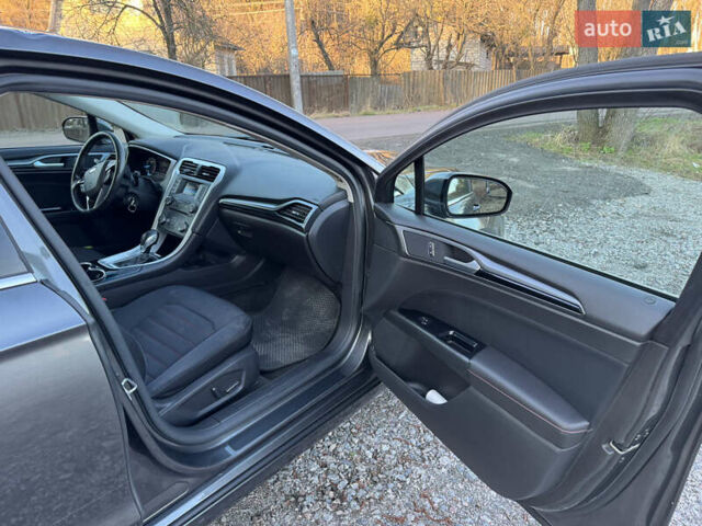 Сірий Форд Фьюжен, об'ємом двигуна 1.5 л та пробігом 248 тис. км за 7900 $, фото 29 на Automoto.ua