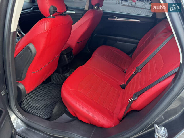 Серый Форд Фьюжн, объемом двигателя 2.49 л и пробегом 206 тыс. км за 9300 $, фото 13 на Automoto.ua