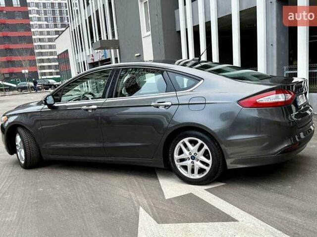 Серый Форд Фьюжн, объемом двигателя 2.5 л и пробегом 157 тыс. км за 9650 $, фото 3 на Automoto.ua