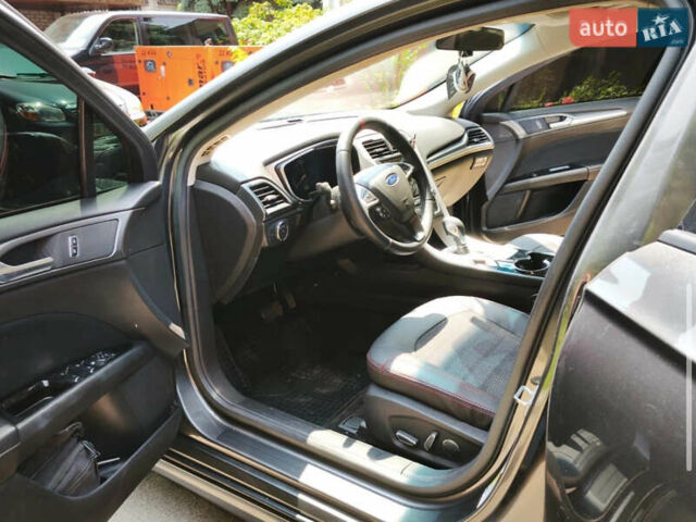 Сірий Форд Фьюжен, об'ємом двигуна 2.49 л та пробігом 95 тис. км за 10999 $, фото 5 на Automoto.ua