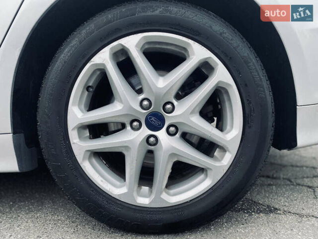 Серый Форд Фьюжн, объемом двигателя 2.49 л и пробегом 194 тыс. км за 9300 $, фото 12 на Automoto.ua
