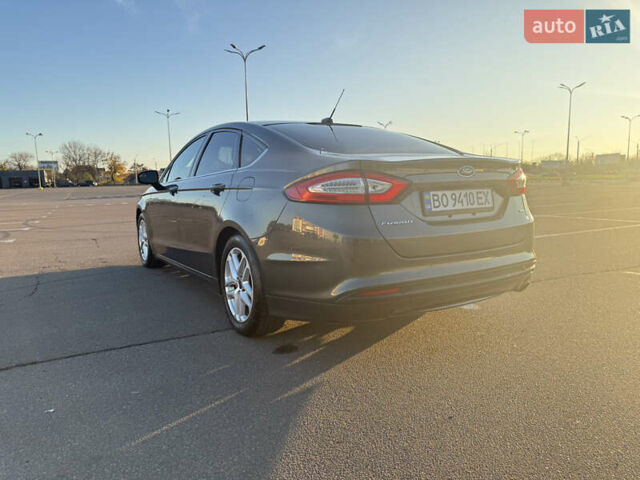 Серый Форд Фьюжн, объемом двигателя 2.49 л и пробегом 214 тыс. км за 9250 $, фото 8 на Automoto.ua