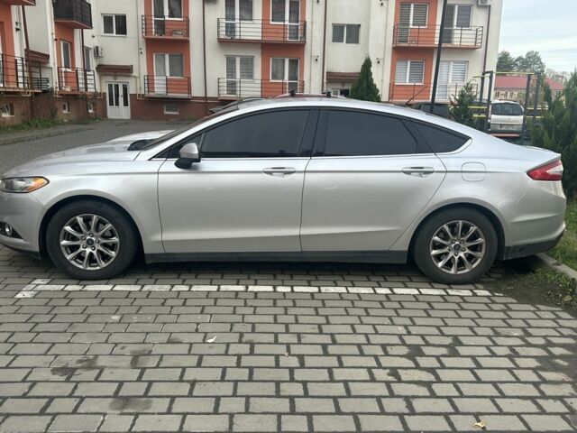 Серый Форд Фьюжн, объемом двигателя 2.5 л и пробегом 340 тыс. км за 9900 $, фото 2 на Automoto.ua