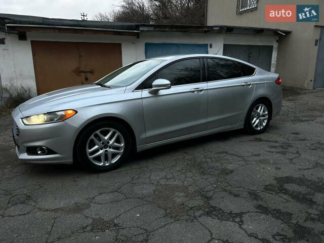 Сірий Форд Фьюжен, об'ємом двигуна 2.49 л та пробігом 290 тис. км за 8899 $, фото 11 на Automoto.ua
