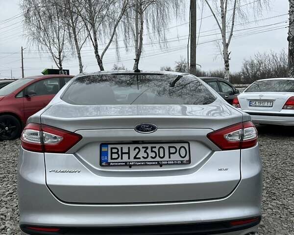 Сірий Форд Фьюжен, об'ємом двигуна 2.5 л та пробігом 165 тис. км за 8700 $, фото 13 на Automoto.ua