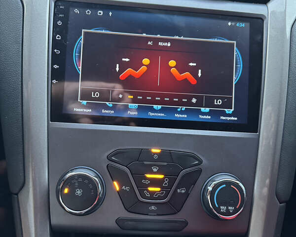 Серый Форд Фьюжн, объемом двигателя 2.49 л и пробегом 206 тыс. км за 9300 $, фото 19 на Automoto.ua