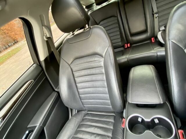 Сірий Форд Фьюжен, об'ємом двигуна 2 л та пробігом 167 тис. км за 12600 $, фото 17 на Automoto.ua