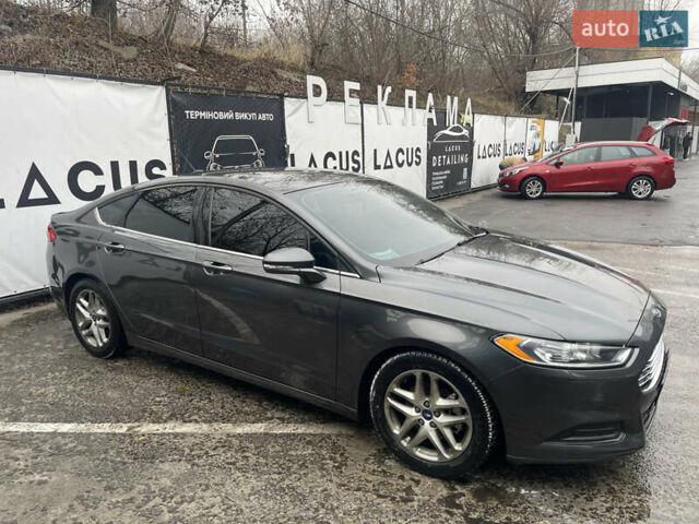 Серый Форд Фьюжн, объемом двигателя 2.49 л и пробегом 190 тыс. км за 10700 $, фото 2 на Automoto.ua