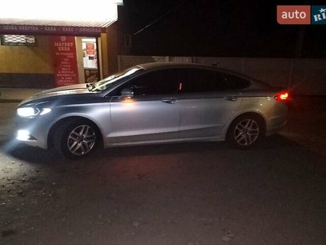 Серый Форд Фьюжн, объемом двигателя 2.5 л и пробегом 228 тыс. км за 9500 $, фото 11 на Automoto.ua