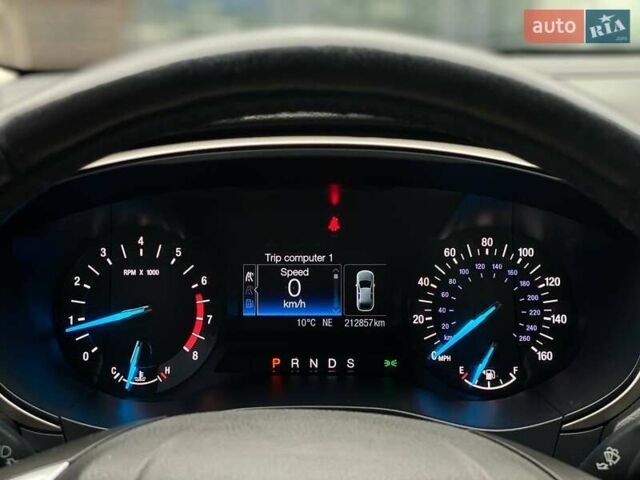 Форд Фьюжн 2015 в Львове на Automoto.ua Серый Форд Фьюжн, объемом двигателя 2 л и пробегом 212 тыс. км за 9300 $, фото 7 на Automoto.ua