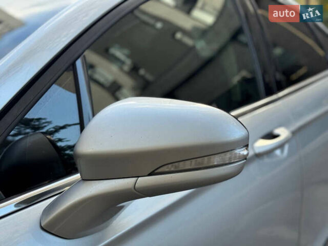 Сірий Форд Фьюжен, об'ємом двигуна 2.49 л та пробігом 270 тис. км за 7999 $, фото 14 на Automoto.ua