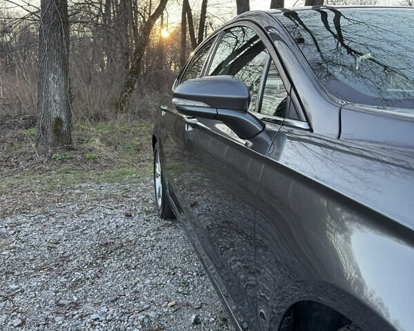 Сірий Форд Фьюжен, об'ємом двигуна 1.5 л та пробігом 248 тис. км за 7900 $, фото 7 на Automoto.ua