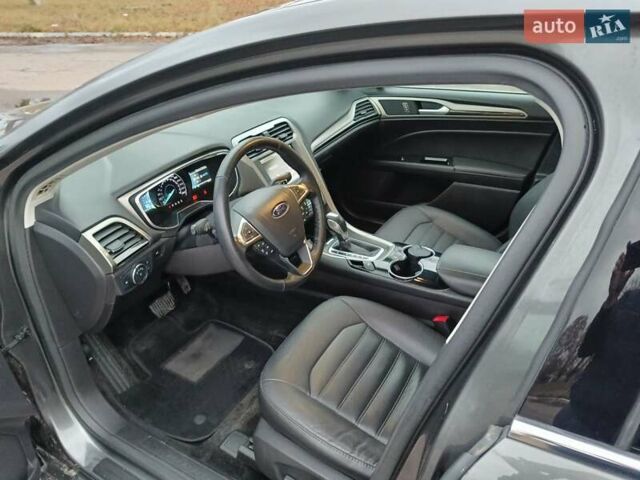 Сірий Форд Фьюжен, об'ємом двигуна 2 л та пробігом 121 тис. км за 12700 $, фото 8 на Automoto.ua