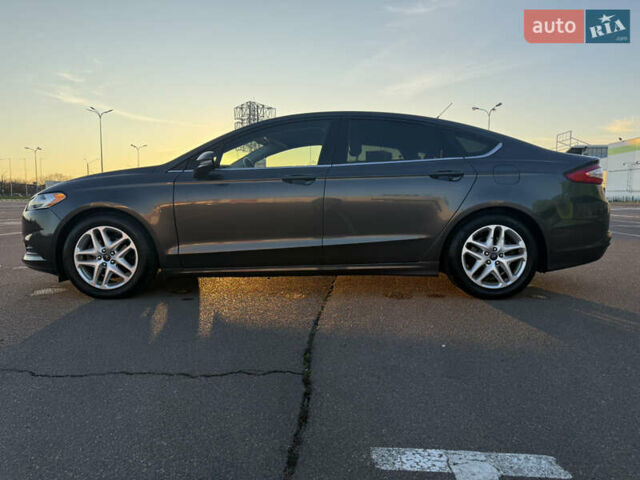 Серый Форд Фьюжн, объемом двигателя 2.49 л и пробегом 214 тыс. км за 9250 $, фото 1 на Automoto.ua