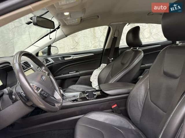 Серый Форд Фьюжн, объемом двигателя 2 л и пробегом 145 тыс. км за 6500 $, фото 8 на Automoto.ua