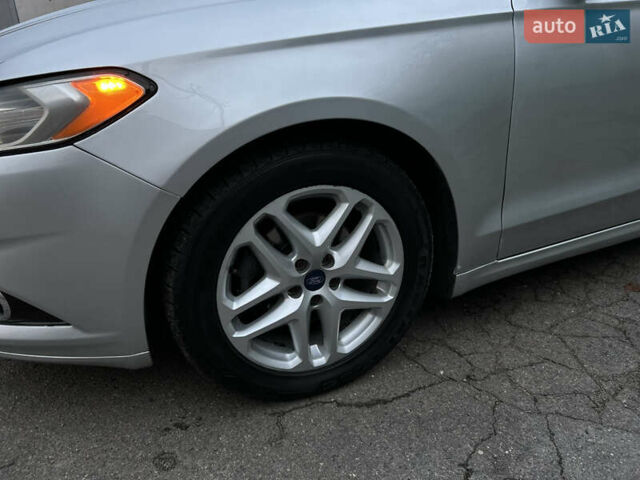 Сірий Форд Фьюжен, об'ємом двигуна 2.49 л та пробігом 290 тис. км за 8899 $, фото 61 на Automoto.ua