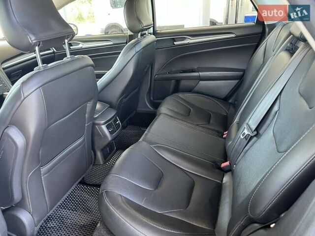 Форд Фьюжн 2015 в Николаеве на Automoto.ua Серый Форд Фьюжн, объемом двигателя 2 л и пробегом 208 тыс. км за 10900 $, фото 20 на Automoto.ua