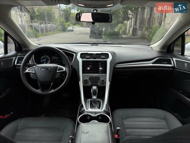 Серый Форд Фьюжн, объемом двигателя 2.5 л и пробегом 270 тыс. км за 8890 $, фото 39 на Automoto.ua