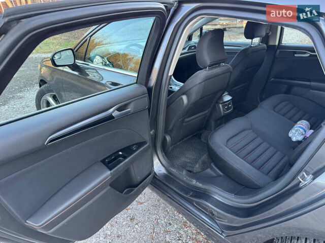 Сірий Форд Фьюжен, об'ємом двигуна 1.5 л та пробігом 248 тис. км за 7900 $, фото 39 на Automoto.ua
